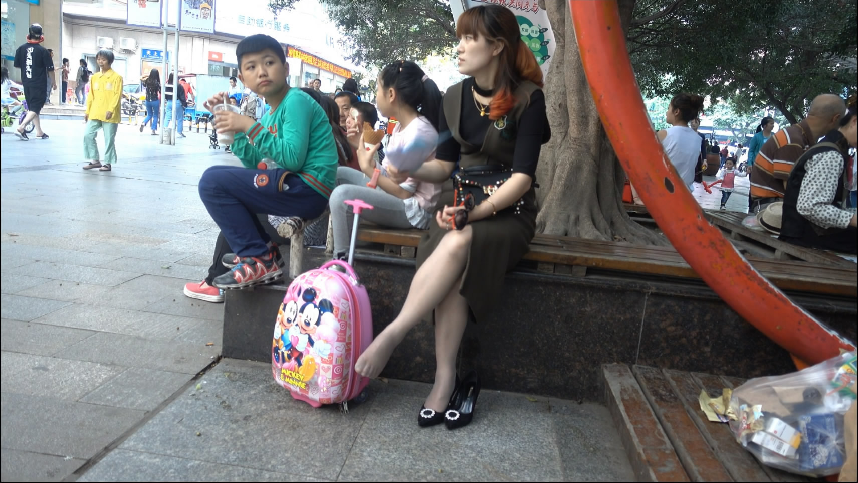 streetsnapnylon[00 00 22][20181205 222934 3]